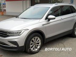 Grigio Usata 2021 VW Tiguan Life SUV | 26.900 € (Ottimo prezzo)