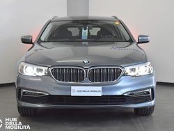 Grigio Usata 2020 BMW 518 Luxury Line Station wagon | 26.900 € (Buon prezzo)