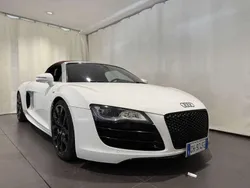 Bianco Usata 2012 Audi R8 Spyder Design Cabrio | 75.900 €