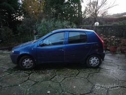 Blu Usata 2001 Fiat Punto Due volumi | 450 € (Super prezzo)
