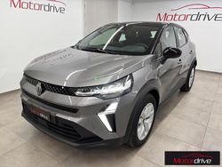 Grigio Nuova 2025 Renault Captur Evolution SUV | 21.850 € (Buon prezzo)