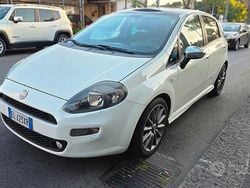 Bianco Usata 2012 Fiat Punto Sport Due volumi | 4900 € (Buon prezzo)