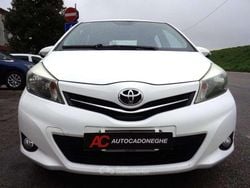 Bianco Usata 2014 Toyota Yaris Tre volumi | 6950 € (Super prezzo)