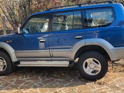 Blu Usata 2001 Toyota Land Cruiser SUV | 11.000 €