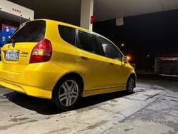 Giallo Usata 2005 Honda Jazz Due volumi | 4500 € (Cara)