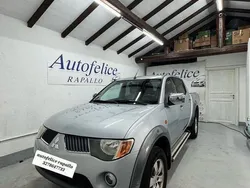 Grigio Usata 2008 Mitsubishi L200 Invite Pick-up | 13.900 € (Buon prezzo)