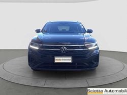 Nero Usata 2022 VW T-Roc R-line SUV | 29.500 € (Molto cara)