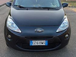 Nero Usata 2015 Ford Ka Tre volumi | 5000 € (Buon prezzo)