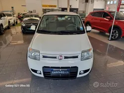 Bianco Usata 2012 Fiat Panda 4x4 Climbing Due volumi | 4900 € (Buon prezzo)