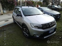 Usata 2020 Dacia Sandero Anniversary Tre volumi | 10.900 € (Buon prezzo)