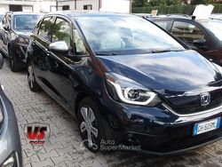 Blu/azzurro Usata 2021 Honda Jazz Hybrid Due volumi | 13.999 € (Buon prezzo)