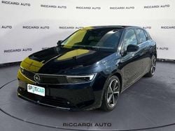 Nero Usata 2023 Opel Astra Business Tre volumi | 22.900 € (Ottimo prezzo)