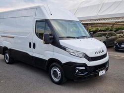 Bianco Usata 2016 Iveco Daily | 16.200 € (Molto cara)