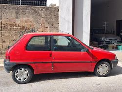 Rosso Usata 1996 Peugeot 106 Due volumi | 900 €