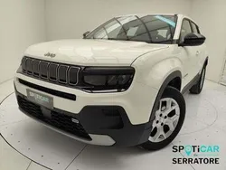 Bianco Usata 2023 Jeep Avenger Altitude SUV | 20.486 € (Buon prezzo)