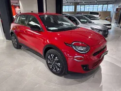 Rosso Nuova 2025 Fiat 600E Red Due volumi | 20.600 €