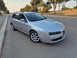 Grigio Usata 2009 Alfa Romeo 159 Distinctive Station wagon | 2400 € (Super prezzo)