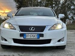 Usata 2008 Lexus IS250 Luxury Line Tre volumi | 9000 €
