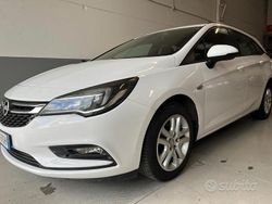 Bianco Usata 2016 Opel Astra Station wagon | 8000 € (Buon prezzo)
