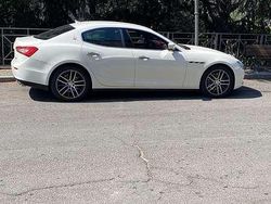 Bianco Usata 2014 Maserati Ghibli Tre volumi | 23.900 € (Cara)
