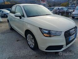 Bianco Usata 2012 Audi A1 Tre volumi | 9990 € (Molto cara)