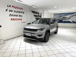 Grigio Usata 2017 Jeep Compass Opening Edition SUV | 19.990 € (Cara)