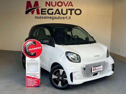 Bianco(met.) Usata 2021 Smart ForTwo Electric Drive Passion Coupé | 11.990 € (Buon prezzo)