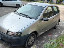 Grigio Usata 2000 Fiat Punto Due volumi | 700 € (Ottimo prezzo)