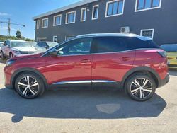 Bordeaux(met.) Usata 2021 Peugeot 3008 GT SUV | 19.500 € (Buon prezzo)