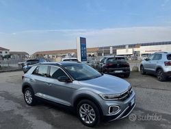 Verde Usata 2025 VW T-Roc Style SUV | 23.900 € (Ottimo prezzo)