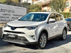 Bianco Usata 2017 Toyota RAV4 Hybrid SUV | 18.990 € (Buon prezzo)