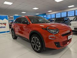 Blu Nuova 2025 Fiat 600E La Prima SUV | 23.900 € (Buon prezzo)