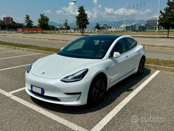 Valkoinen Käytetty 2020 Tesla Model 3 Long Range AWD Sedan | 21.999 € (Hyvä tarjous)