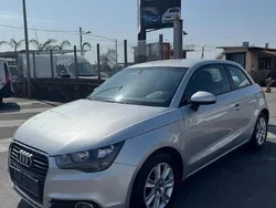 Grigio Usata 2011 Audi A1 Attraction Due volumi | 7199 € (Buon prezzo)