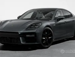 Nuova 2025 Porsche Panamera 4 Tre volumi | 158.200 € (Cara)