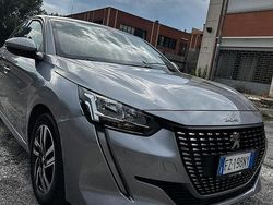 Grigio Usata 2019 Peugeot 208 Allure Due volumi | 9600 € (Ottimo prezzo)