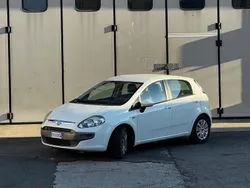 Bianco Usata 2011 Fiat Punto Due volumi | 5900 € (Buon prezzo)