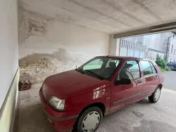 Usata 1994 Renault Clio Due volumi | 1200 €