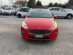 Rosso Usata 2018 Ford Fiesta ST-Line Tre volumi | 7500 € (Super prezzo)