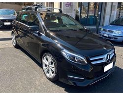 Nero Usata 2018 Mercedes B200 Premium Monovolume | 16.900 € (Buon prezzo)