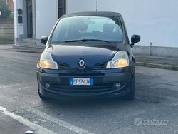 Usata 2009 Renault Modus Monovolume | 3450 € (Buon prezzo)