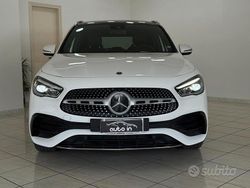 Bianco Usata 2020 Mercedes GLA180 Premium SUV | 32.000 € (Buon prezzo)