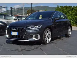 Grigio Usata 2021 Audi A3 Advanced Tre volumi | 26.500 € (Buon prezzo)