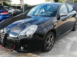 Nero Usata 2016 Alfa Romeo Giulietta Sprint Tre volumi | 9000 € (Buon prezzo)