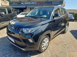 Nero Usata 2022 Mahindra KUV100 SUV | 8950 € (Buon prezzo)