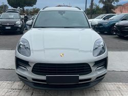 Grigio Usata 2019 Porsche Macan SUV | 44.900 € (Buon prezzo)