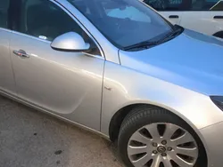 Usata 2009 Opel Insignia Tre volumi | 5500 € (Buon prezzo)