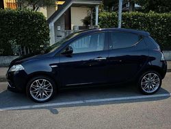 Blu/azzurro Usata 2016 Lancia Ypsilon S Due volumi | 7500 € (Buon prezzo)