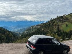 Nero Usata 1995 Subaru Justy Due volumi | 3100 €