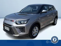 Grigio Nuova 2025 Ssangyong Tivoli Due volumi | 20.440 € (Buon prezzo)